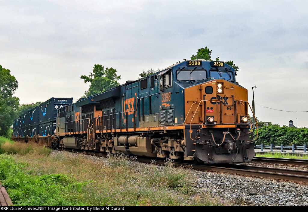 CSX 3398 on I-003